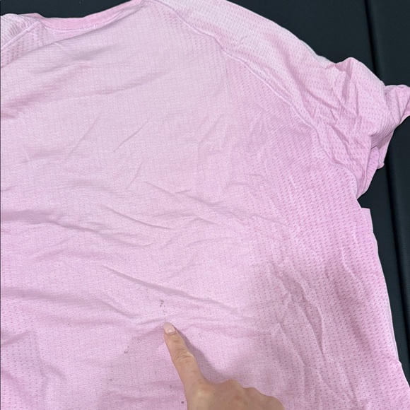 Lululemon men’s shirt - Picture 2 of 4